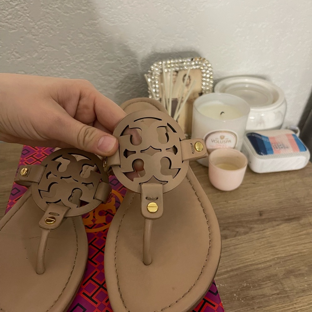 Tory Burch miller thongs Sandals - Picture 4 of 8